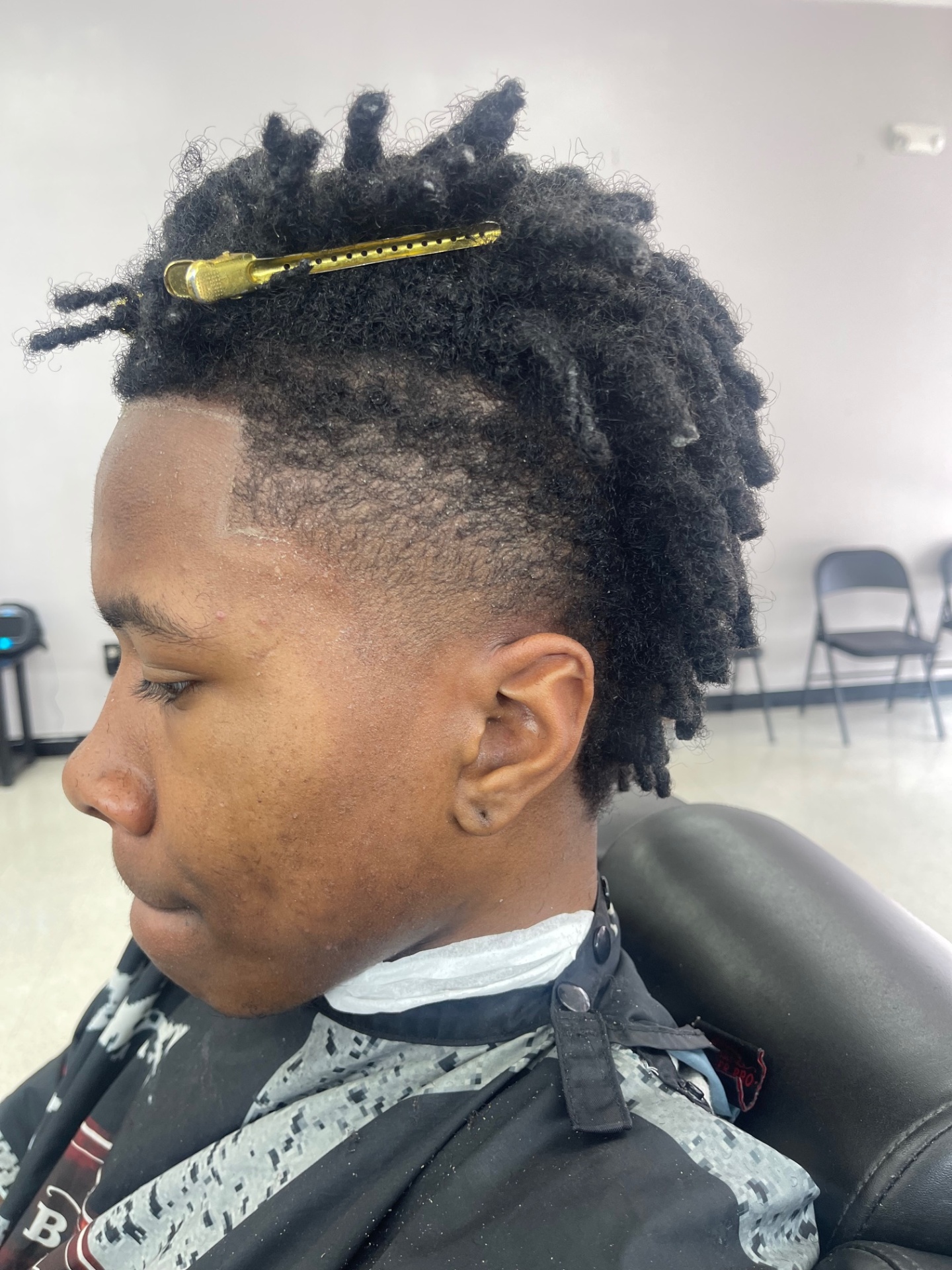 High top dread style with razor lineup